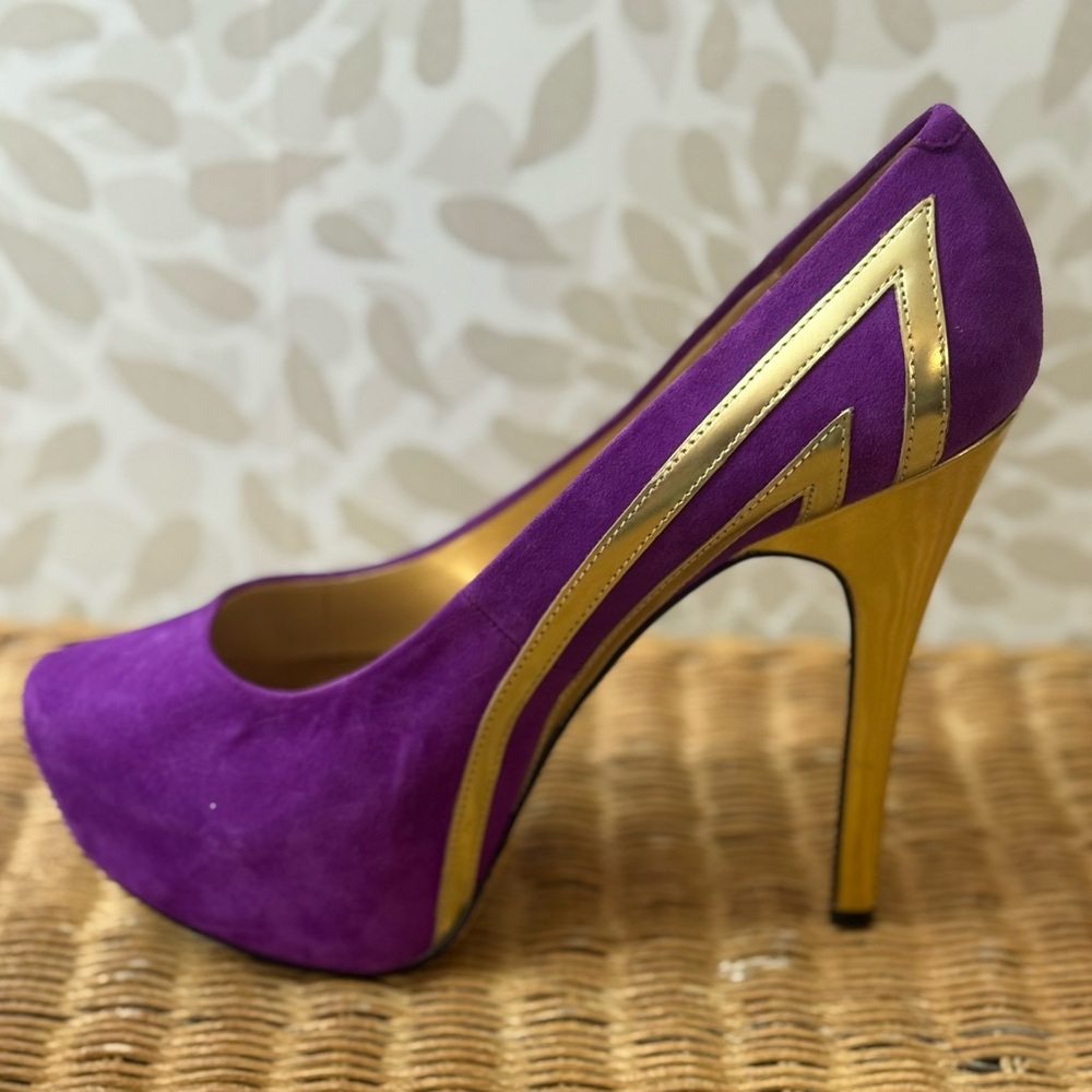 Taylor Says Women’s 9 Blondie Purple Suede Gold Platform Pumps Stiletto Heels - Picture 4 of 10